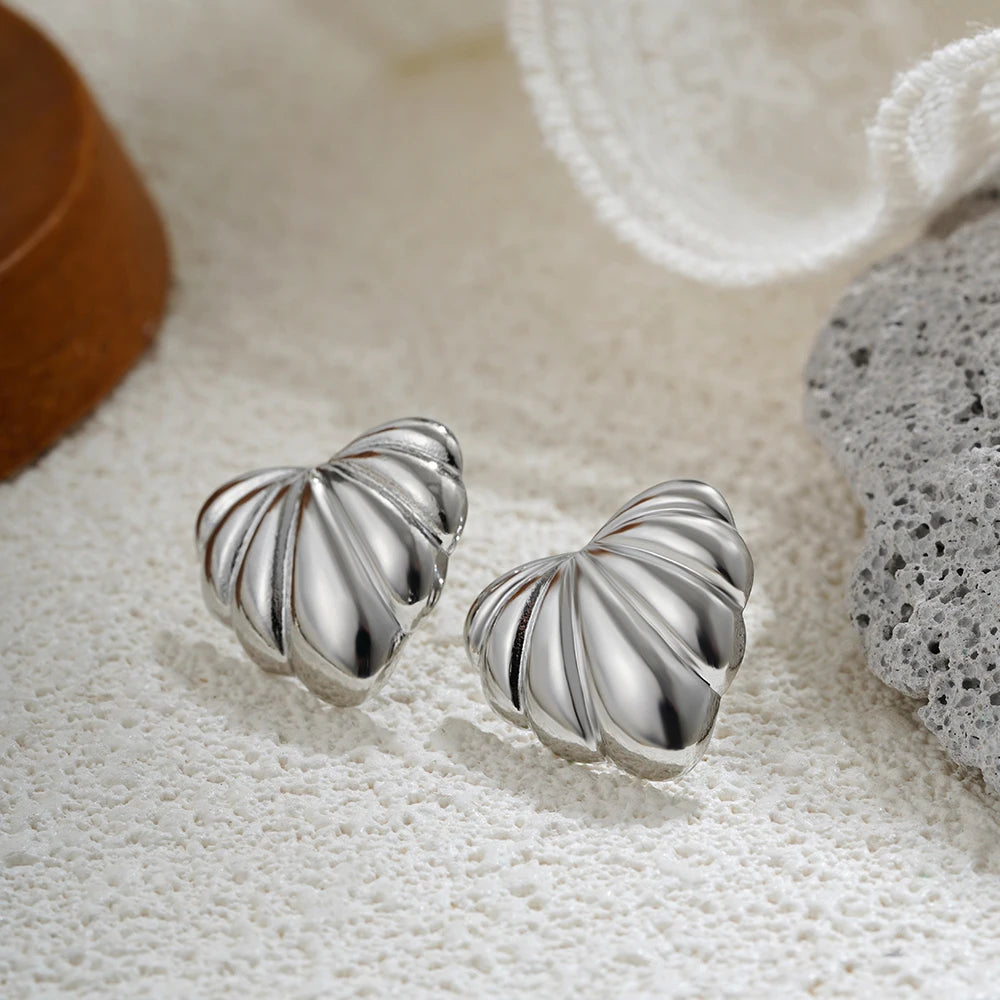 Vintage Gold Stainless Steel Earrings – Retro Chunky Statement Jewelry for Women