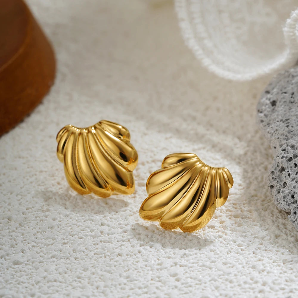 Vintage Gold Stainless Steel Earrings – Retro Chunky Statement Jewelry for Women