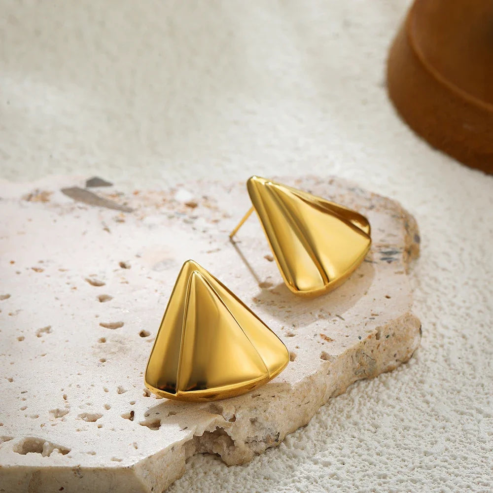 Vintage Gold Stainless Steel Earrings – Retro Chunky Statement Jewelry for Women