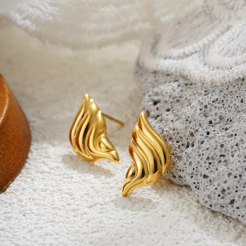Vintage Gold Stainless Steel Earrings – Retro Chunky Statement Jewelry for Women